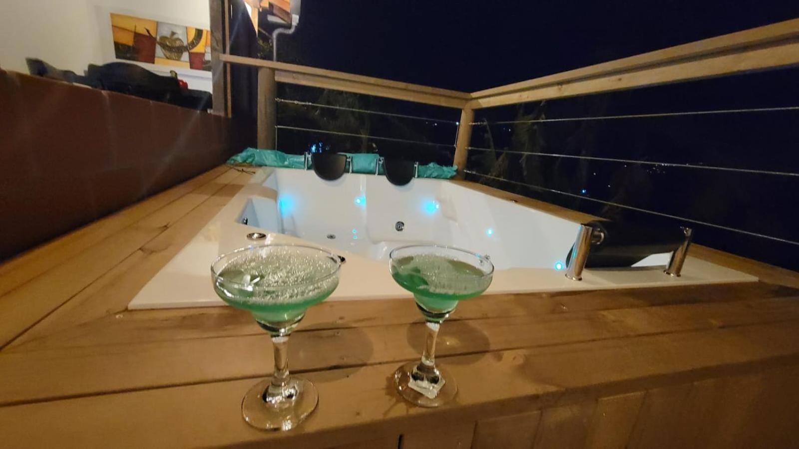 Mayka Cabanas Con Jacuzzi Guatapé Kültér fotó
